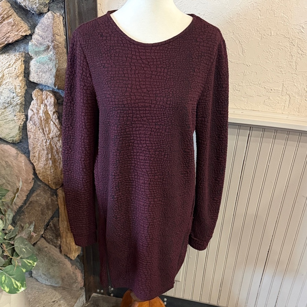 Elegant Burgundy Textured Dress